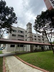 Jurong West Avenue 1 (D22), Shop House #533369401